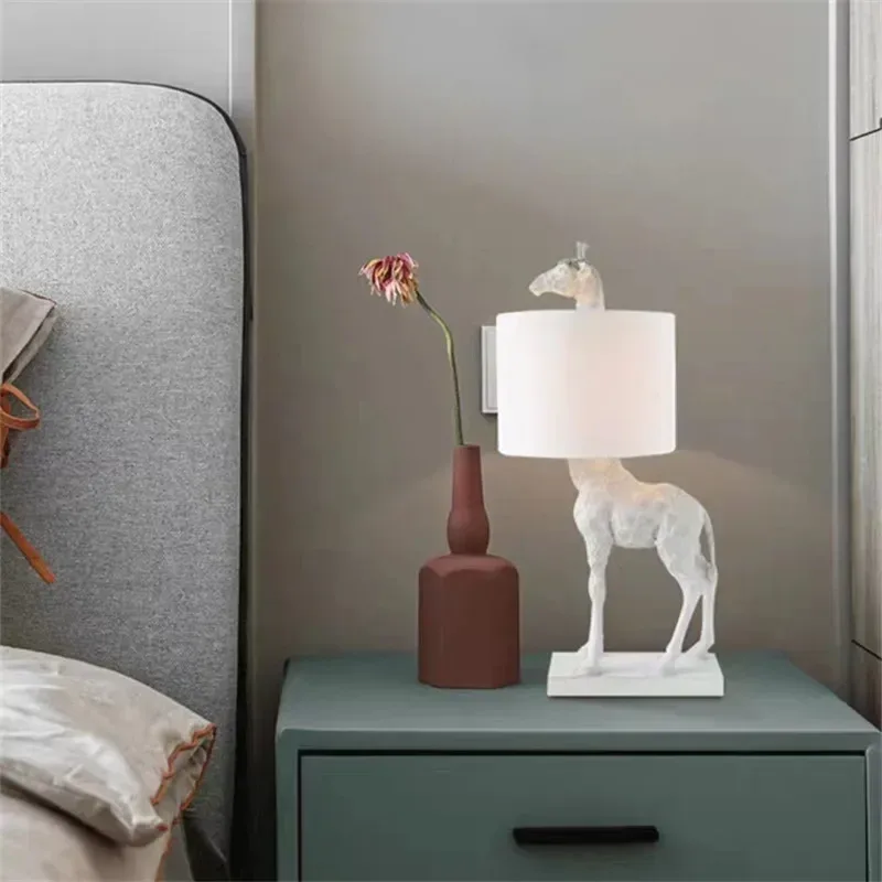 مصنع تصنيع مصمم الحيوان الراتن - مراجعة Home Decor Lighting Manufacturer وسعره